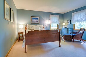 Calm Stewartstown Cottage on 90 Acres w/ Barn