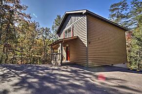 Pigeon Forge Cabin w/ Hot Tub: 1 Mi to Parkway