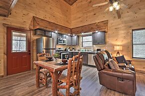 Pigeon Forge Cabin w/ Hot Tub: 1 Mi to Parkway