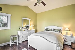 Waterfront Cottage on Sawmill Bay w/ Deck!