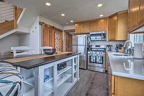 Chic Beachfront Abode w/ Balcony & Beach Access!