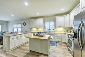 Sunny Brigantine Townhome: Walk to Beach