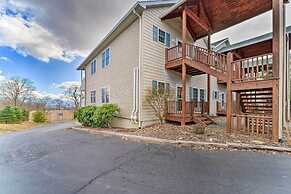 Near Trail Access & Beech Mtn Ski: 1st-floor Condo