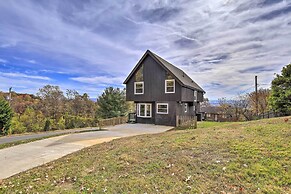 Updated Kingsport Home w/ Deck + Mtn Views!