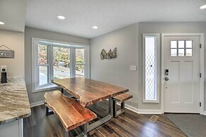 Updated Kingsport Home w/ Deck + Mtn Views!