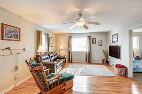 Pierre Vacation Rental w/ Grill & Fenced Yard