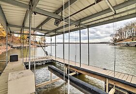 Lake Barkley Home With Fire Pit & Private Dock!