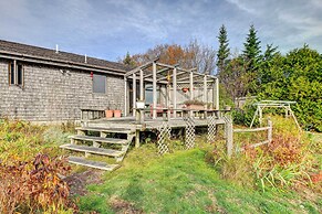 Serene Jonesport Escape: Deck w/ Water Views!