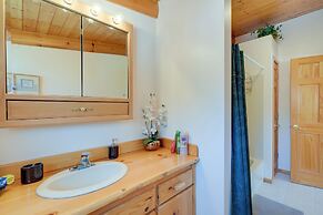 Bright Minong Vacation Rental on Little Sand Lake!