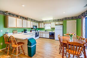 Kitty Hawk Vacation Rental: 1 Mi to Beaches!