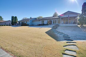 Lake Balboa Access: Home w/ Dock & Yard