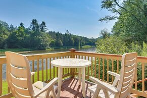 Pet-friendly Hancock Home on the Delaware River!