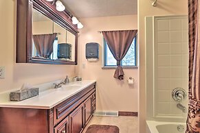 Mountaineer Retreat - 5 Mi to WV University!