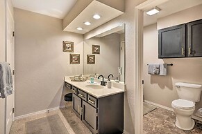 Pet-friendly Branson Condo: Walk to The Strip