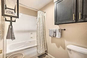 Pet-friendly Branson Condo: Walk to The Strip