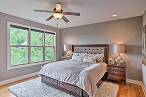 Lake-view Silver Point Condo by Hurricane Marina!