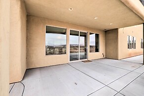 Modern Apartment w/ Beautiful Mountain Views!