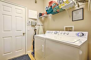 6 Mi to Disney: Gem w/ Pool & Spa in Kissimmee