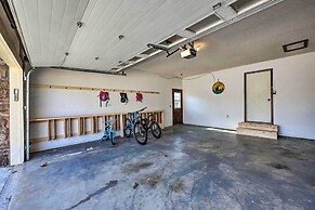 Spacious Bella Vista Home ~ 5 Mi to Lake!