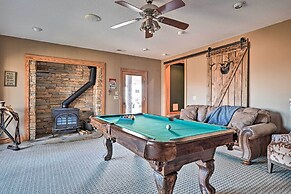 Gorgeous Franklin Getaway w/ Deck, Mountain Views!