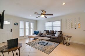 Bonita Springs Townhome Near Beach!