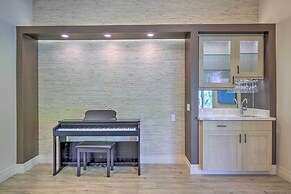 Palm Desert Retreat w/ Private Pool, Near Golf!