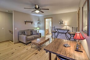 The Captains Quarters in Rogers w/ Covered Porch!