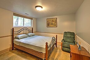 Cozy Union Pier House w/ Hot Tub, Deck & Backyard!