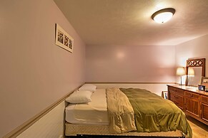 Cozy Union Pier House w/ Hot Tub, Deck & Backyard!