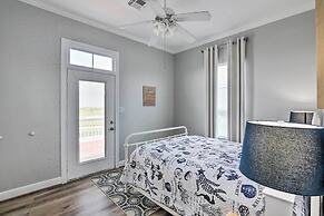 Waterfront Freeport Home w/ Boat Dock Access!