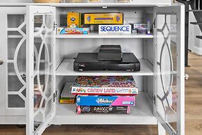 Waterfront Freeport Home w/ Boat Dock Access!