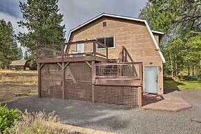 Upscale Bend Barn w/ Deck - Close to Trails!