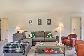 Upscale Bend Barn w/ Deck - Close to Trails!