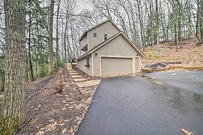 Harbor Springs Retreat ~ 5 Mi to Downtown & Beach!