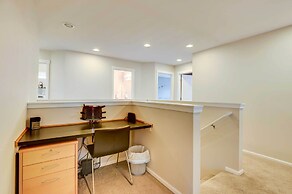 Spacious Kent Home Near Seatac Airport w/ Patio