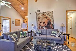 Murphy Family Cabin w/ Fire Pit & Forest Views!
