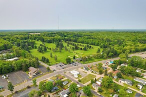 Cozy Houghton Lake Vacation Rental w/ Fireplace!