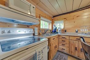 Cozy Houghton Lake Vacation Rental w/ Fireplace!