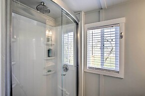 Waterfront Anderson Island Home w/ Kayaks