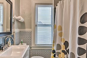 Detroit Apartment - 5 Mi to Downtown!