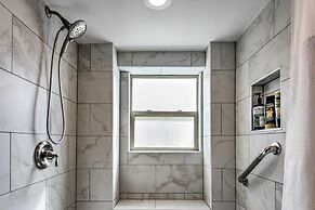 Waterfront Rio Hondo Studio w/ Shared Grill & Dock