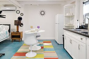 Sunny, Waterfront Rio Hondo Studio w/ Shared Perks