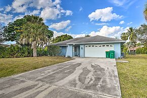 Direct Gulf Access + Lanai: Sunny Naples Home!