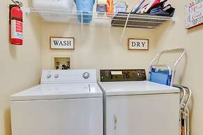 2 Mi to Ocean: Rehoboth Beach Condo w/ Pool Access