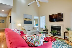 2 Mi to Ocean: Rehoboth Beach Condo w/ Pool Access