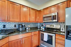 2 Mi to Ocean: Rehoboth Beach Condo w/ Pool Access