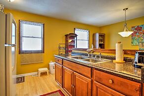 Wooded Twin Lakes Retreat: 13 Mi to Lake Michigan!