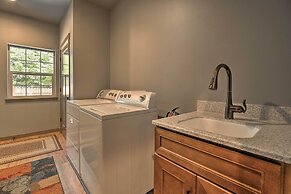 Rustic Cabin Near Mt Rainier: Fire Pit & Bbq!