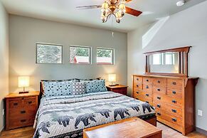 Rustic Cabin Near Mt Rainier: Fire Pit & Bbq!