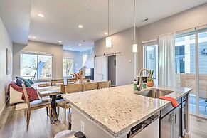 Cozy Abode w/ Patio ~ 7 Mi to Dtwn Denver